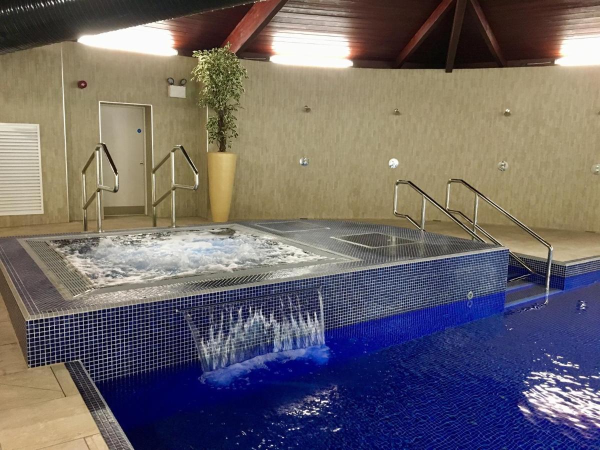 Charming Copse Corner Lodge - Spa Resort - Devon Chudleigh エクステリア 写真
